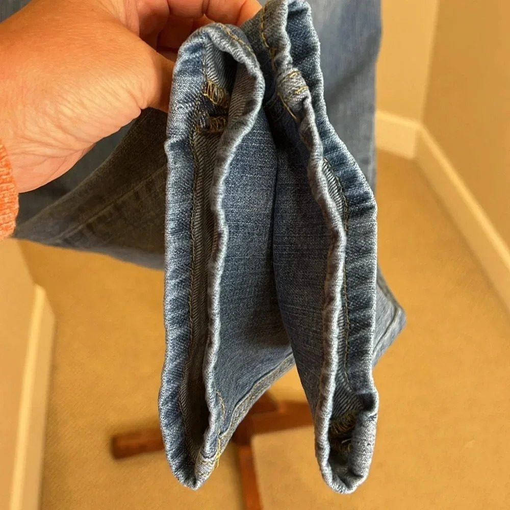 Democracy Flex‎ Ellent Distressed Jeans - Picture 8 of 10